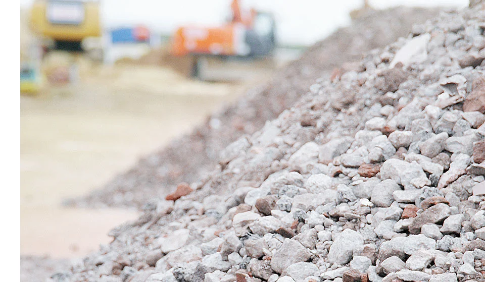 Recycled aggregates: Result of CDM waste treatment