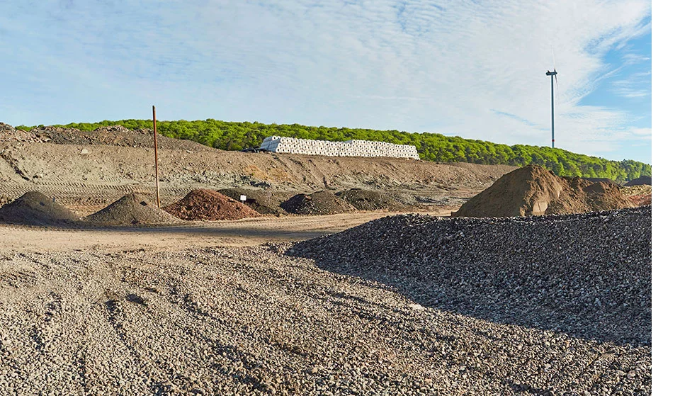 Sekundärer Deponiebaustoff aus Mineralabfall