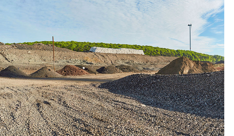Sekundärer Deponiebaustoff aus Mineralabfall
